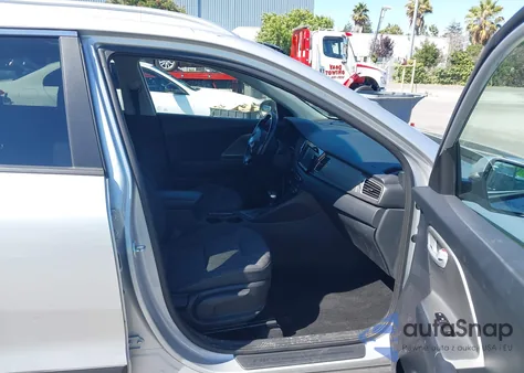 2019 Kia Niro Lx z USA, uszkodzony, nr VIN KNDCB3LCXK5259812